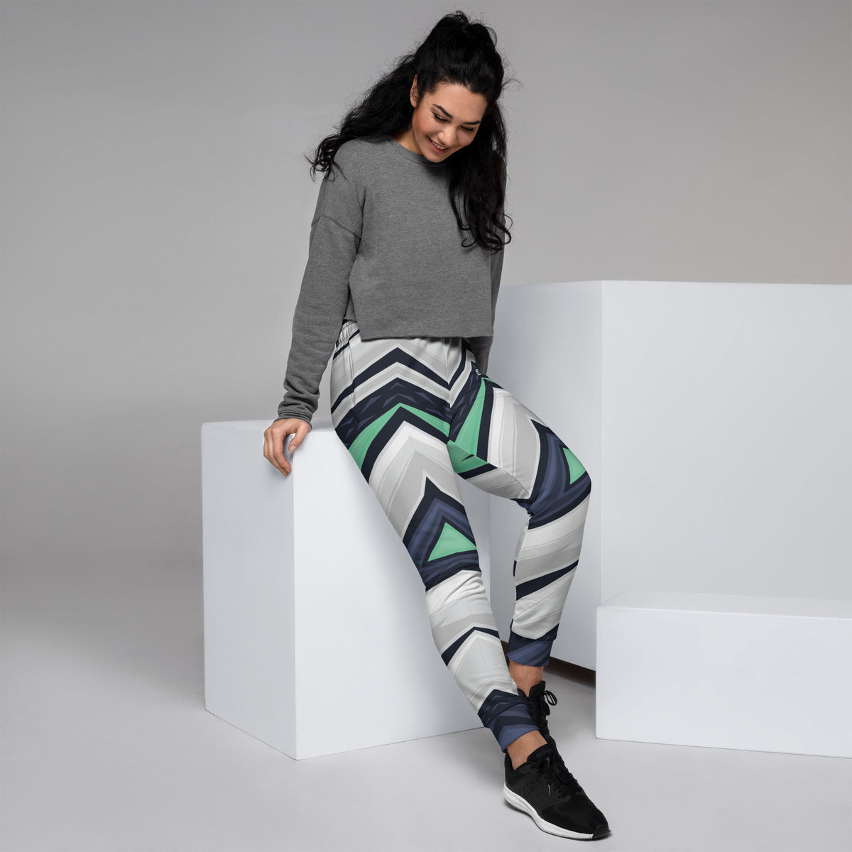 Women's Abstract Chevron Jogger Pants