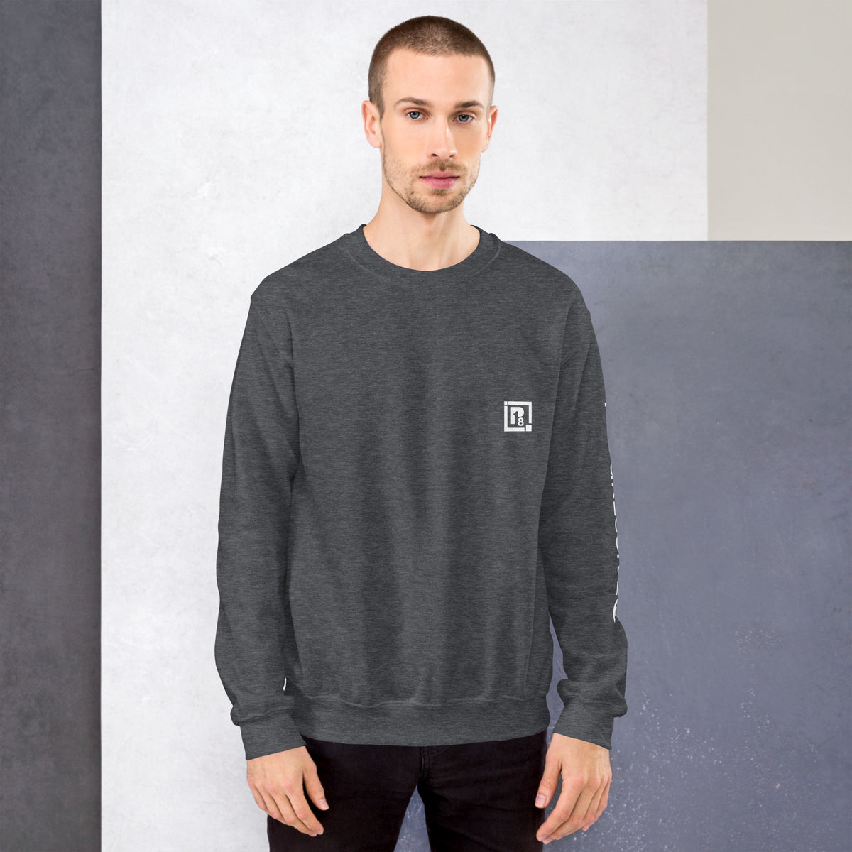 Men's Full Sleeve Solid Crew-Neck Sweatshirt