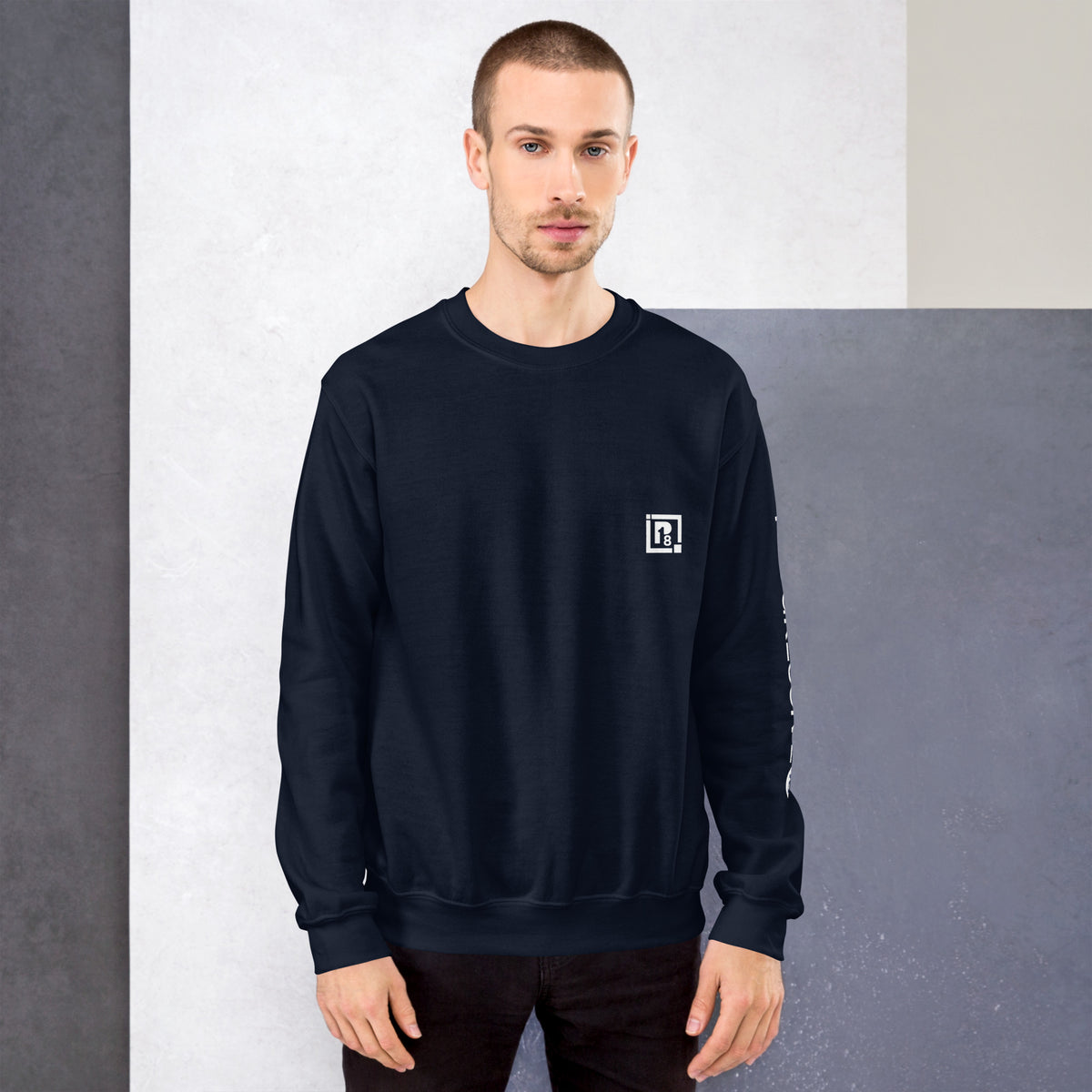 Men's Full Sleeve Solid Crew-Neck Sweatshirt